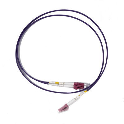 보라색 LC UPC에서 LC UPC 듀플렉스 패치 코드 광섬유 MM, OM4, 3.0mm